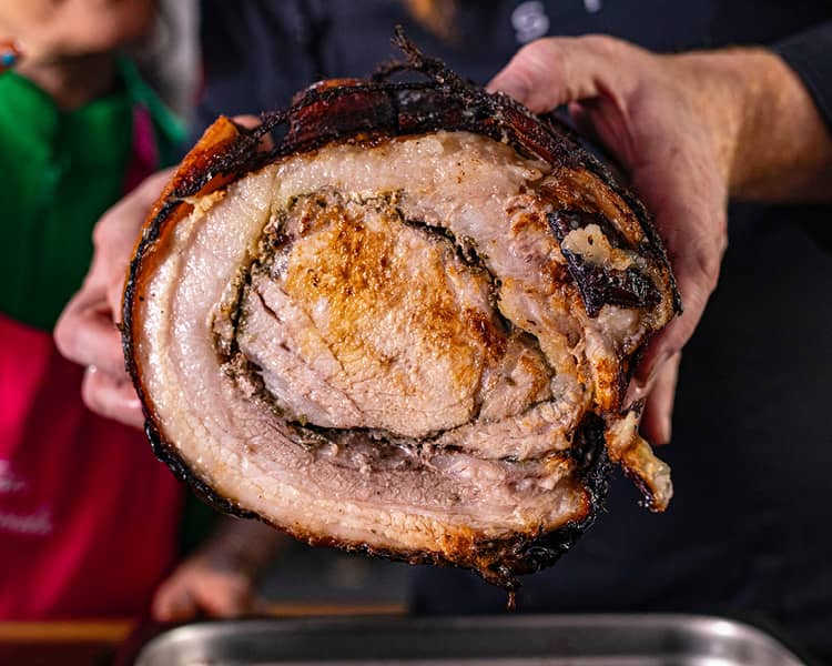 Porchetta Saftigster Rollbraten Vom Schwein